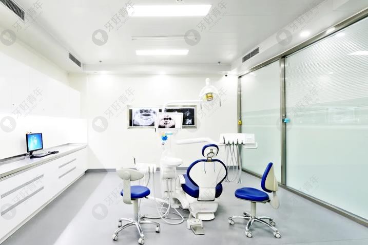 摩尔口腔专业的层流手术室