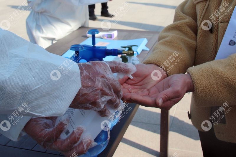 无接触手部消毒