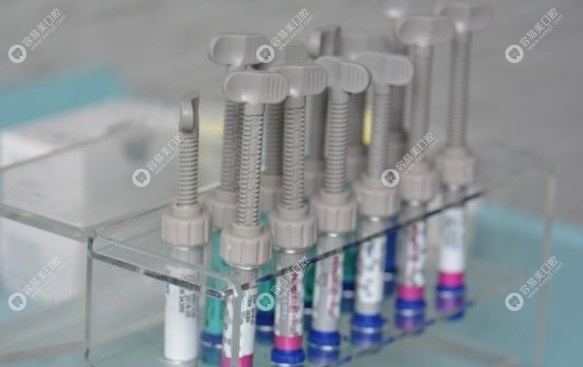 武汉口腔医院树脂补牙
