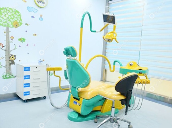 重庆南岸区摩尔口腔儿童治疗室