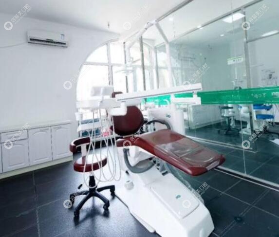 独立的牙科诊室easyjf.com