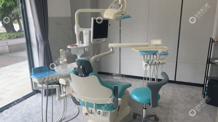 中山中虹粤龙口腔门诊部拥有先进的设备和技术