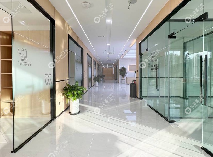 临汾尧都美瑞臣口腔门诊部种植牙技术