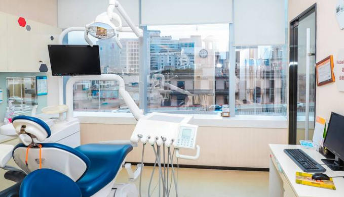 上海拜博口腔港陆广场店概况