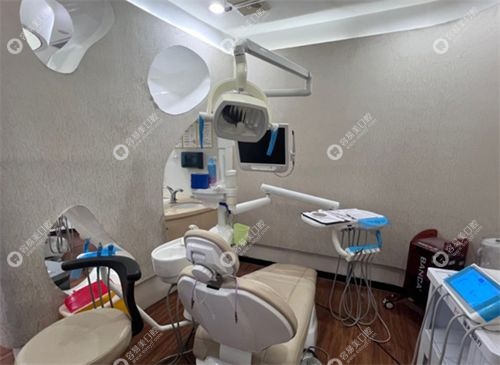广州德伦汇侨口腔门诊部王桥