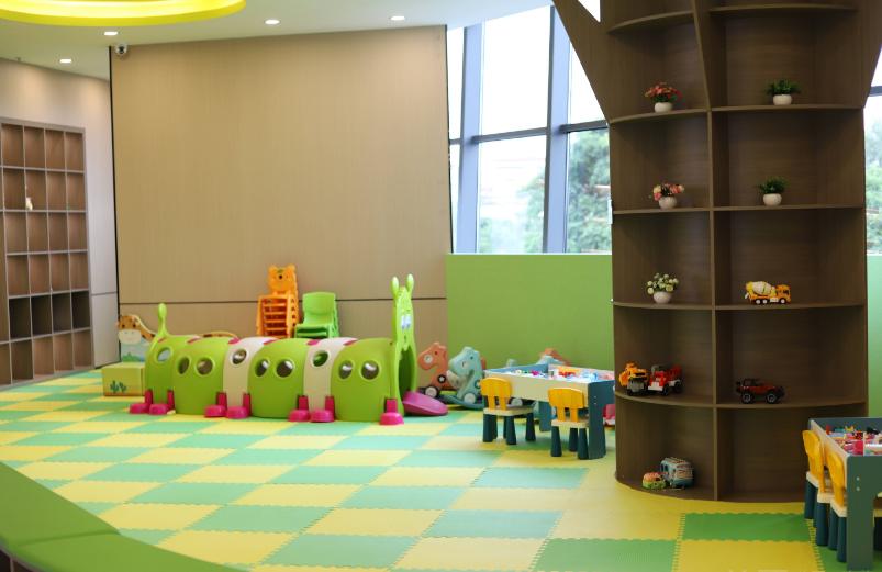 阳江粤西口腔医院孩子玩耍区