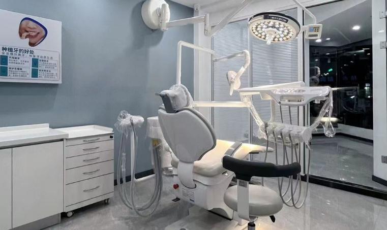 咿呀天兴口腔种植牙手术室