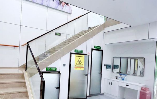 深圳美思特口腔在深圳有几家