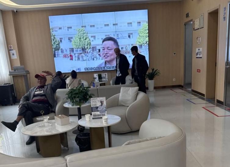 曲靖诺贝尔口腔诊所种牙技术稳吗？PCC技术的真实查询结果