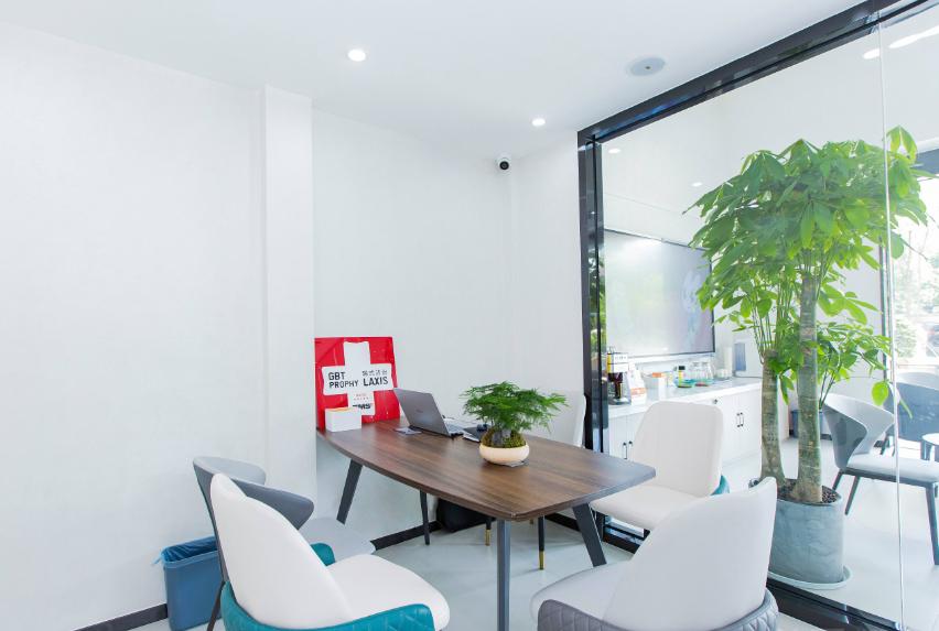 高新橙奕思迈口腔