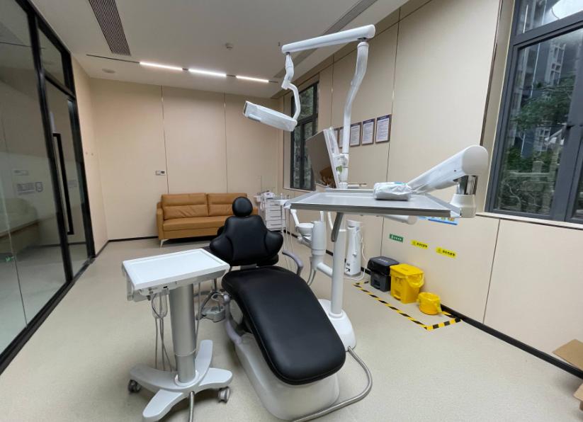 国信口腔门诊部