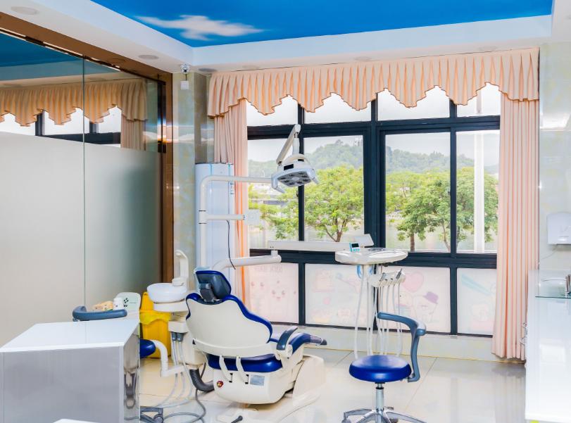 東莞虎門西邊雨齒蘭口腔門診部價(jià)格表