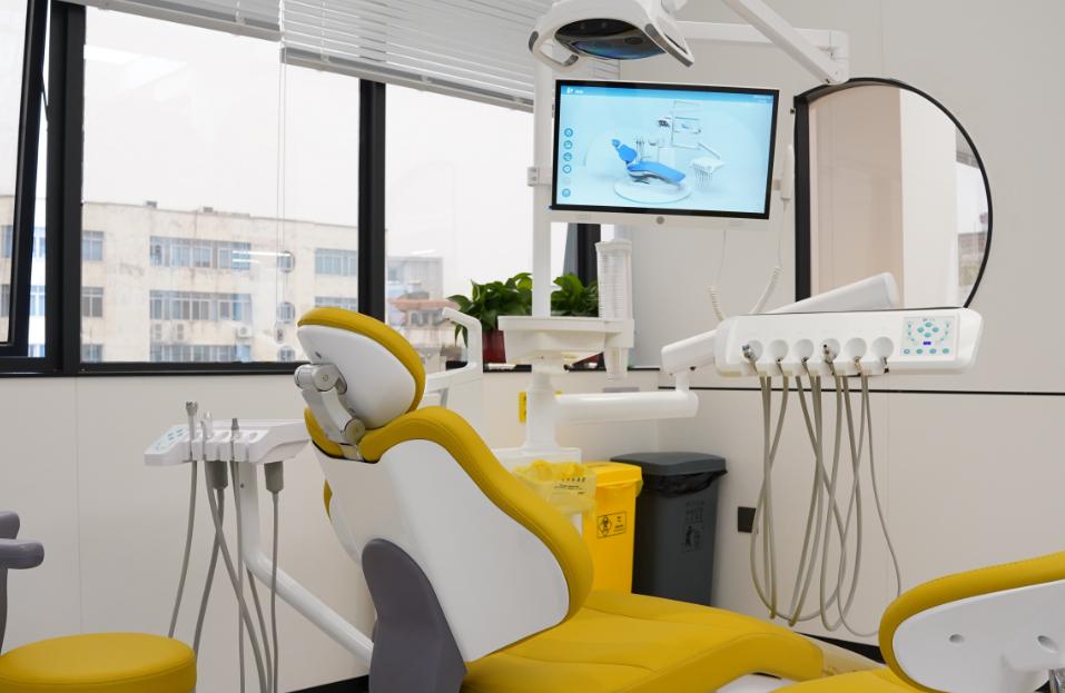 玉林医大口腔门诊部