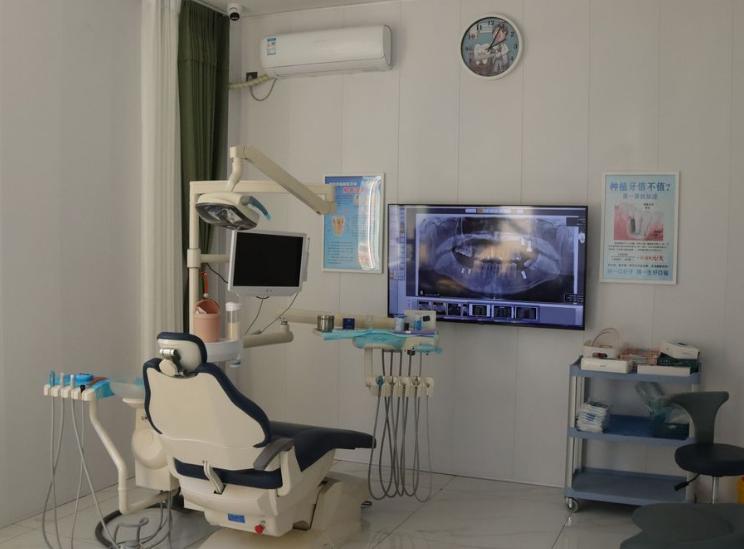松龙博爱口腔