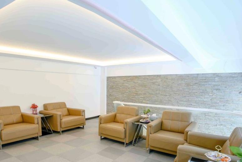 上海正睿口腔地址在哪？上海正睿口腔地址，静安/嘉定/闵行/宝山/普陀5院区导航，免费停车+地铁直达