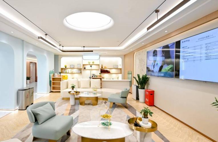 上海维乐口腔翟建博、王建文等 10 年经验医生坐镇