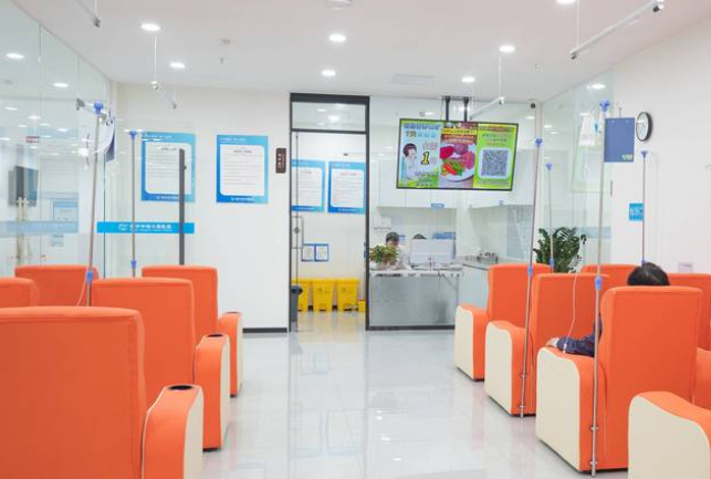 探寻西宁市中诺口腔医院地址公布：城西区胜利路25号开启舒心看牙之旅