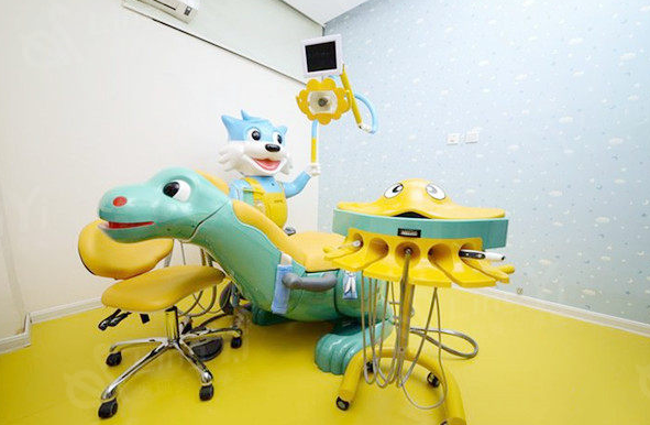 西安给孩子看牙齿哪个医院好？兔博士、双宝口腔等看儿牙都不错