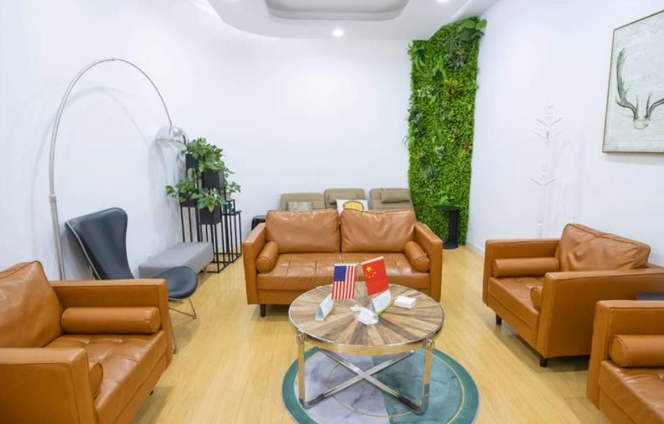 上海英博口腔老太平路店电话？一键直拨021-63295838，地铁9号