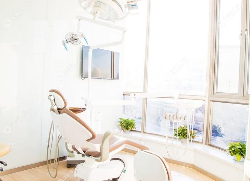 上海圣睦康口腔价格表：透明无隐形消费，能报销！