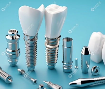 聶醫(yī)生在種植牙領(lǐng)域的主要技術(shù)優(yōu)勢包括：