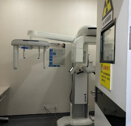 探尋鹽城鼎植口腔種植牙優(yōu)勢(shì)，口碑醫(yī)生+特色技術(shù)值得你信賴(lài)