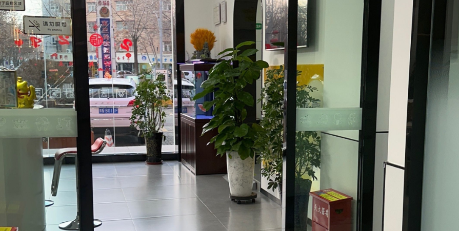 伊宁笑康口腔诊所的设备与技术:5种高端设备支撑稳准治疗