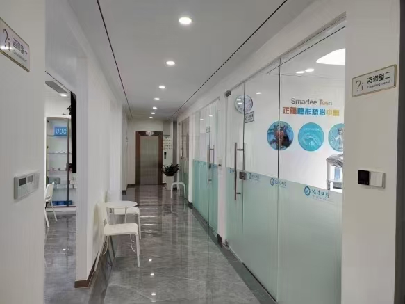 資陽優(yōu)潔口腔華西醫(yī)生坐診優(yōu)勢與患者真實反饋