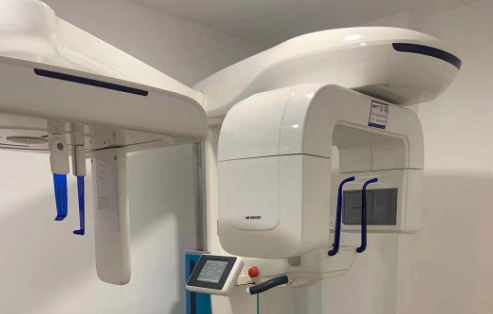 岳阳牙歪歪口腔3位靠谱医生:资质全,侧重矫正与种植