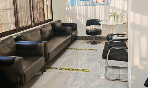 岳阳牙歪歪口腔核心项目价格参考:2025矫正/种植/美白费用透明