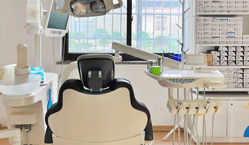 岳阳牙歪歪口腔用户真实反馈:环境、服务与专门度如何?www.easyjf.com