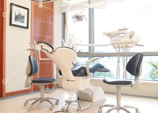 洛阳拜博口腔门诊部