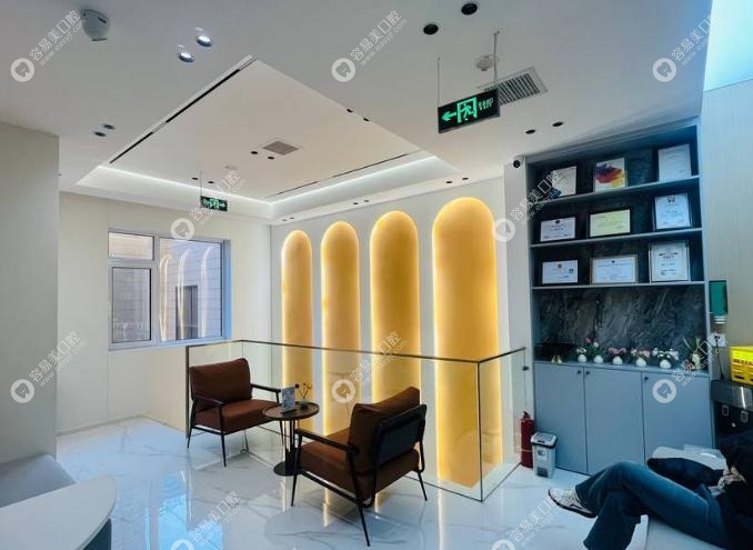 济南高新古德口腔诊疗项目:全品类覆盖,种牙矫正成特色 济南高新古德口腔诊疗项目:全品类覆盖,种牙矫正成特色