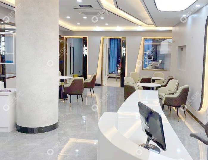 专业医疗团队 专业医疗团队