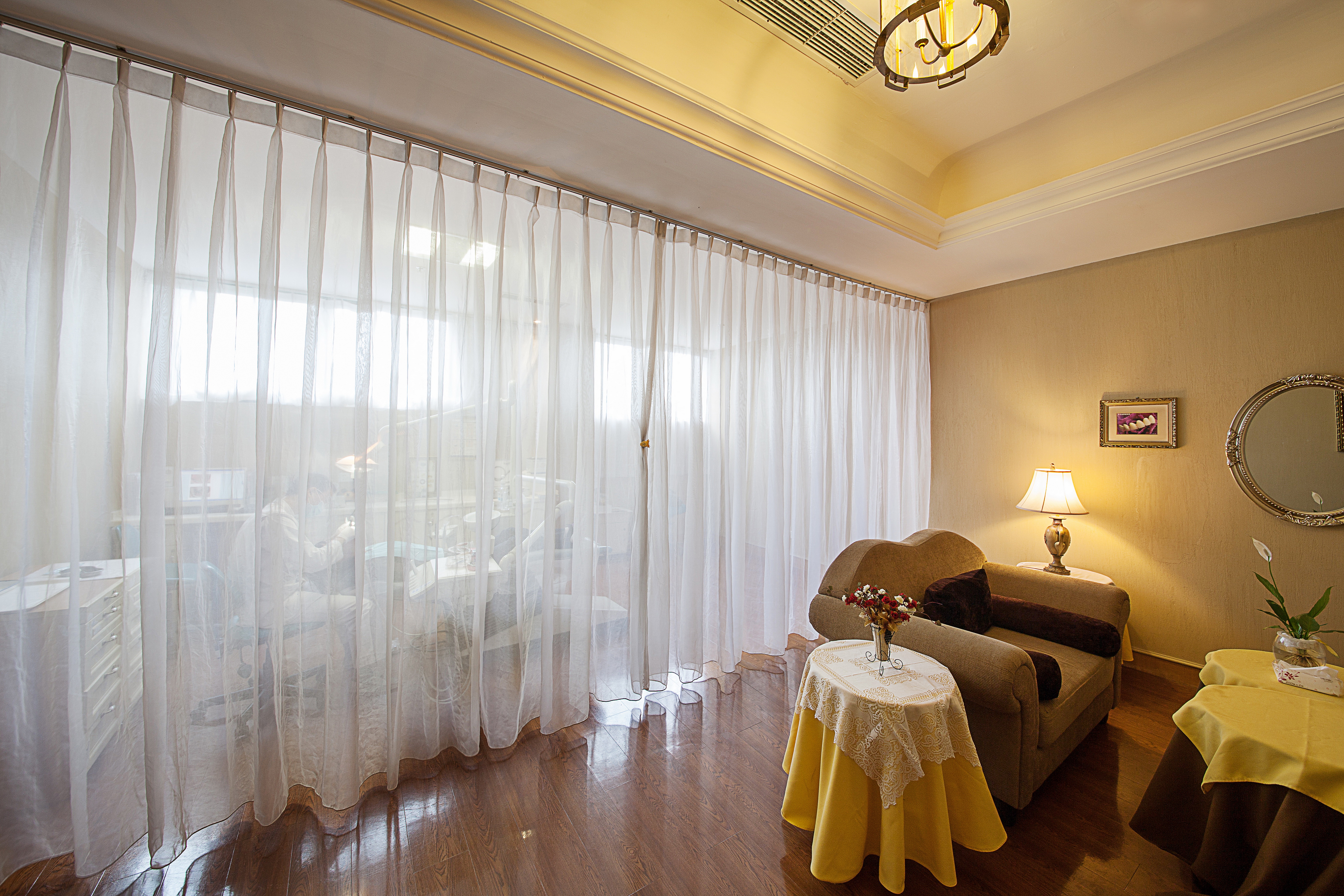 成都金牛亚非口腔科门诊部特色及亚非口腔整体优势解析