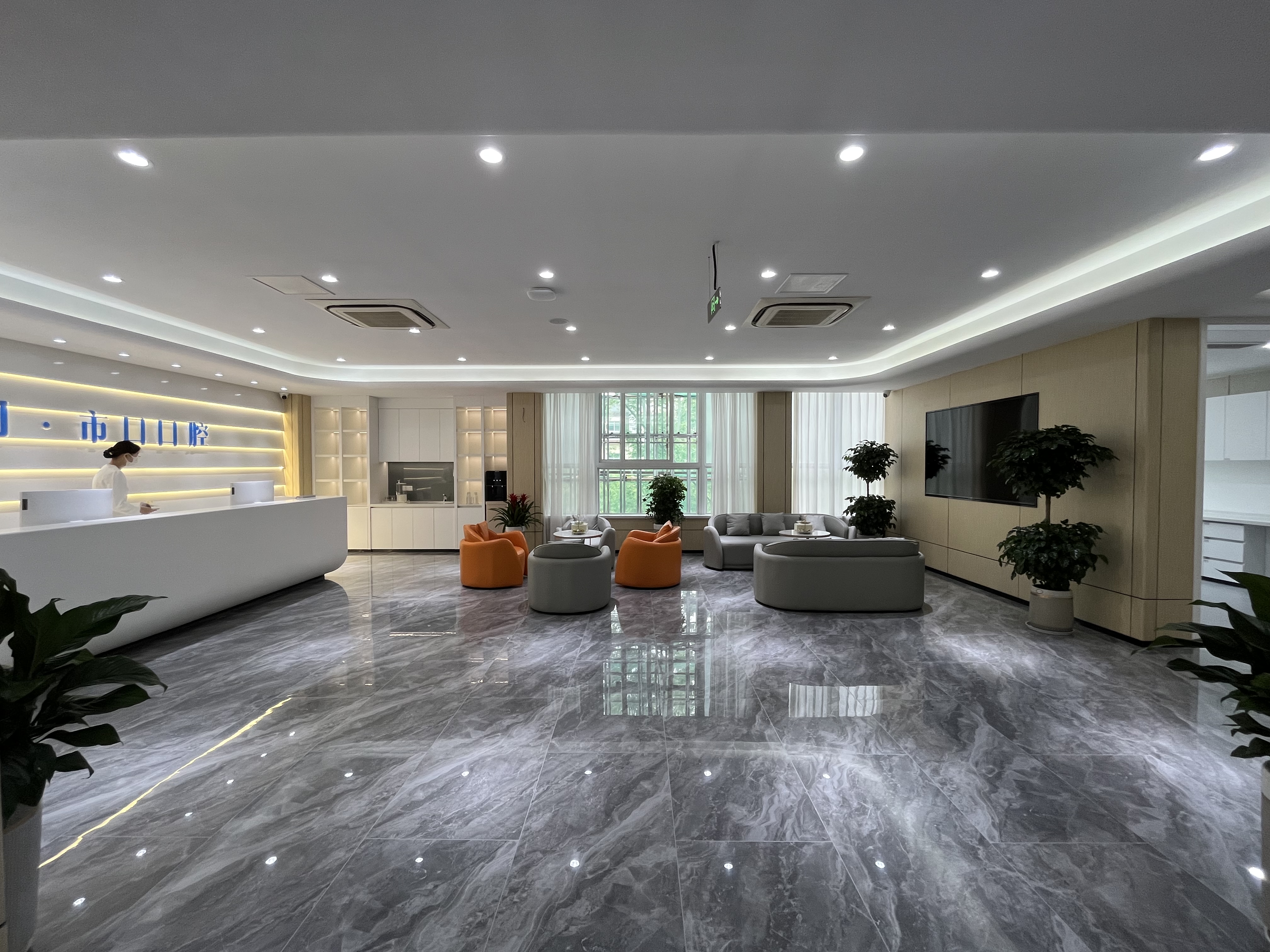 扬州金铂利口腔曾强医生怎么样？个人简介资料与擅长领域、患者评价介绍