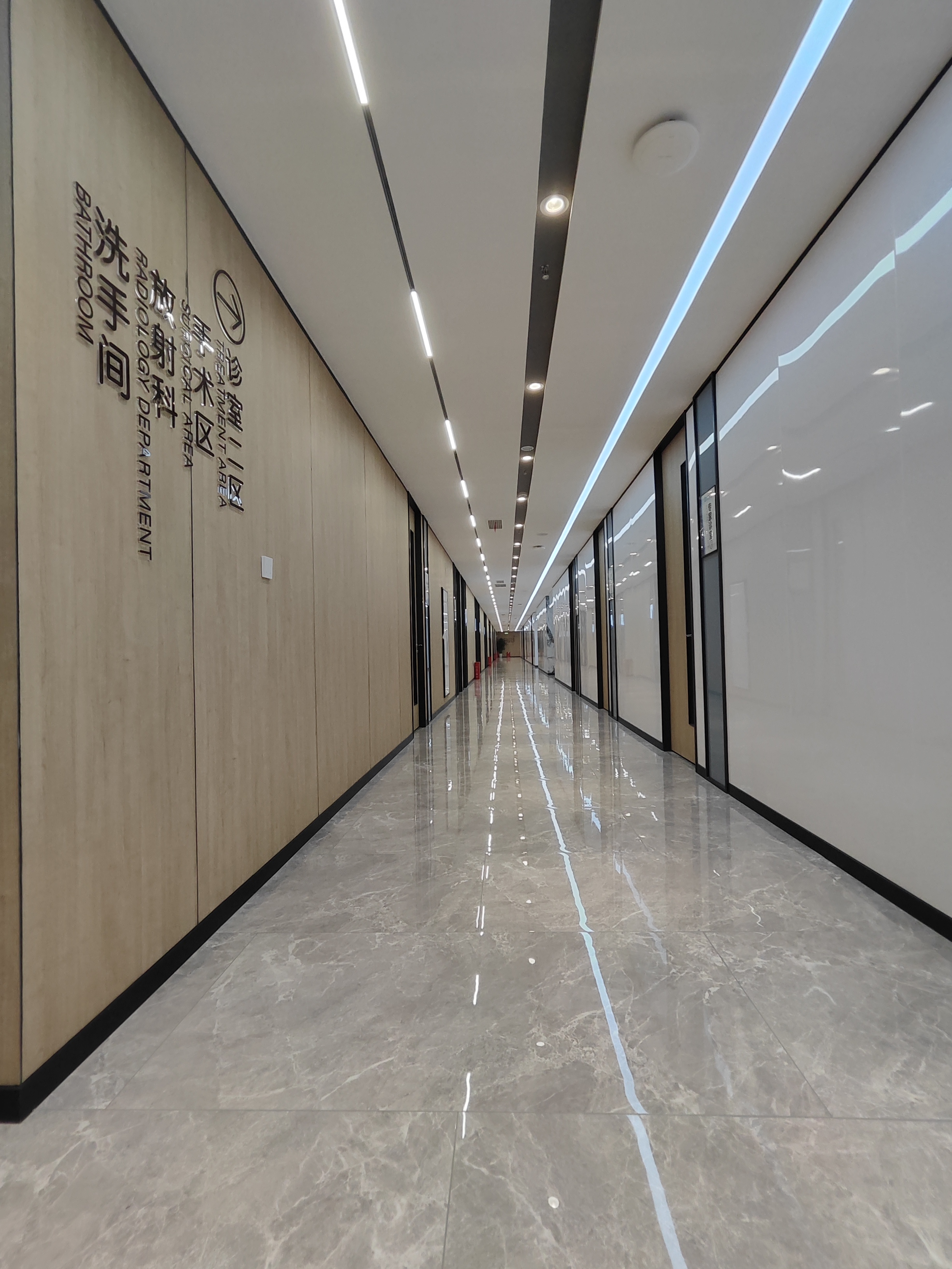 成都中诺口腔医院价格怎么样？热门项目收费与性价比分析www.easyjf.com