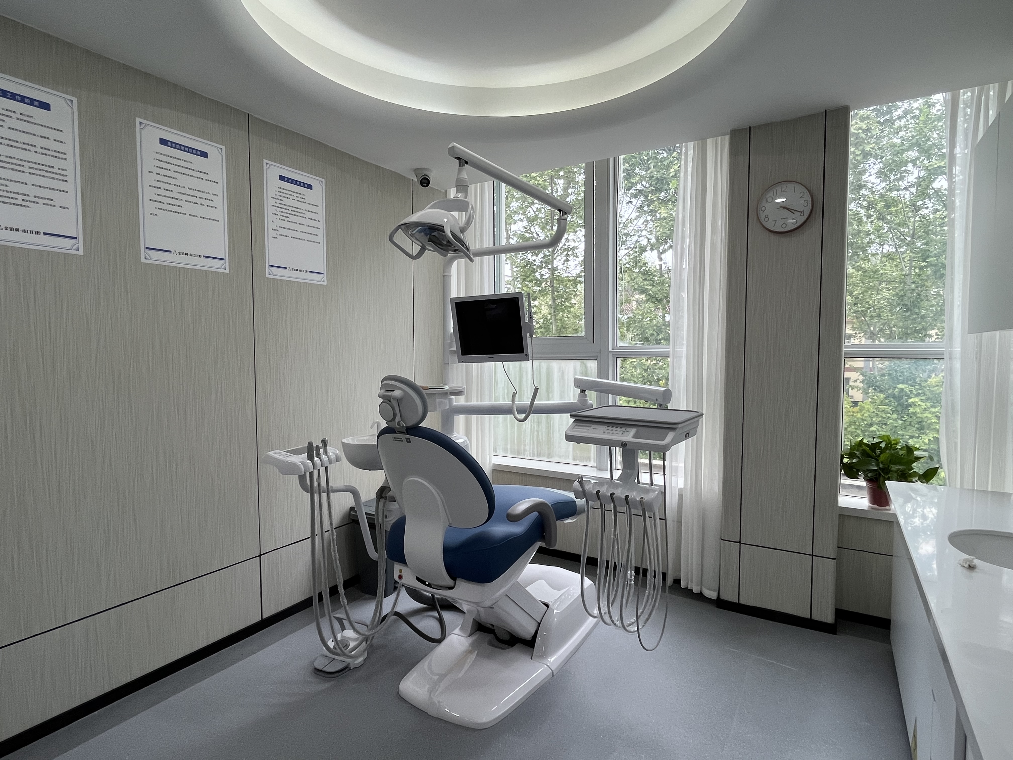 扬州金铂利口腔曾强医生怎么样？个人简介资料与擅长领域、患者评价介绍