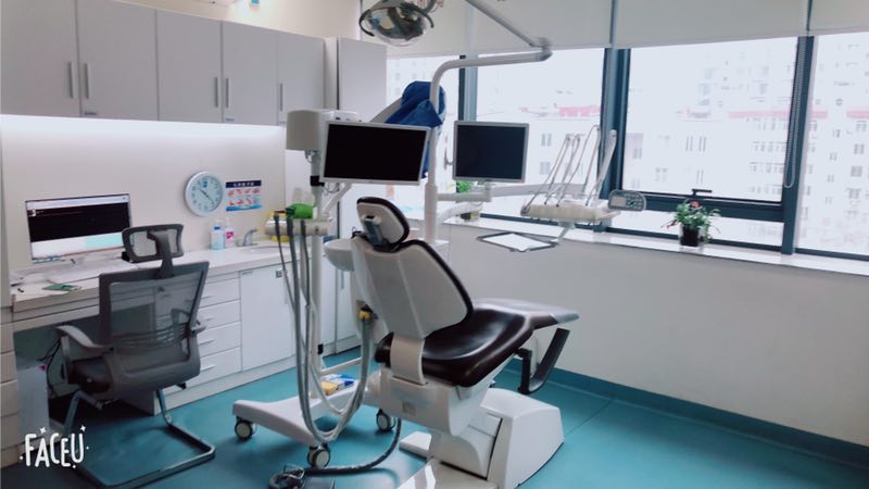 宝鸡小白兔牙科补龋齿的价格明细，深龋等不同类型龋齿补牙费用大公开