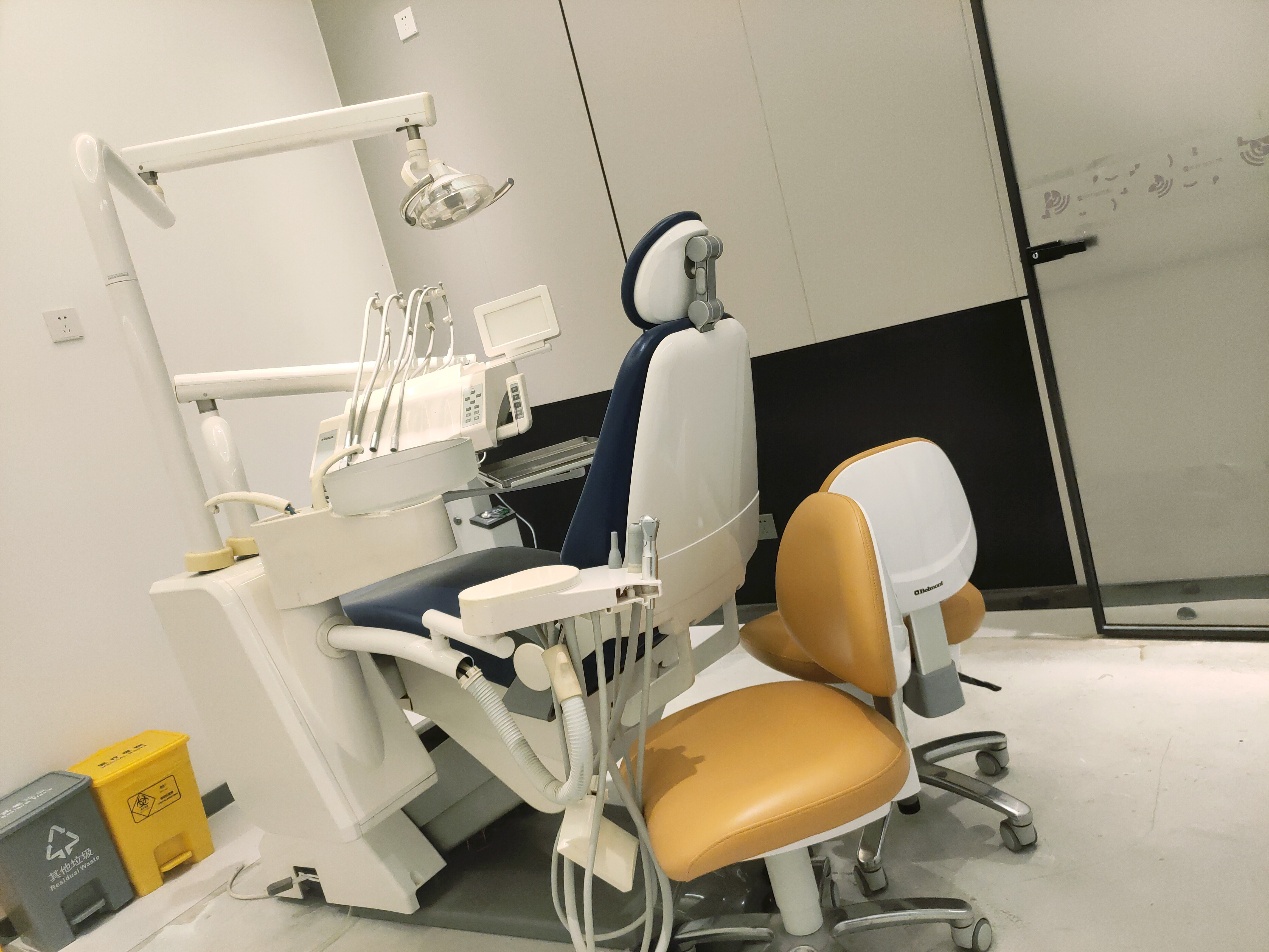 2026北京维尔口腔紫竹桥店地址+电话+医生介绍+收费价格 亲测整理，信息真实靠谱，含12位正畸医师，洗牙128元种植牙5800元起，附10家北京私立口腔