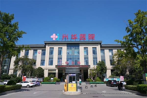 鼎植口腔陆家嘴1088店怎么样？担心分店设备不如总院？带你参观他们的数字化种植中心