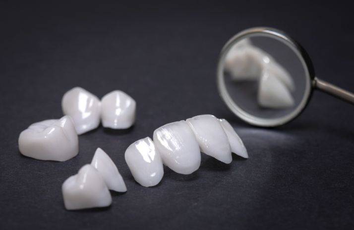 4. 蒋知南（伢尔舒口腔种植科医生）