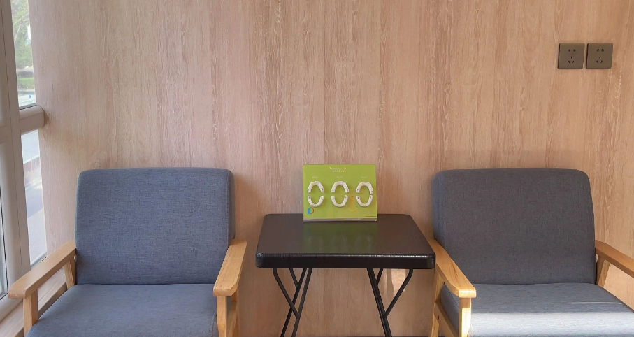 库尔勒科迩口腔诊所收费标准大曝光！洗牙68元、补牙150元、矫正7800元、种牙2980元