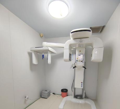 威海艾瑞口腔收费标准大曝光！洗牙仅68元、补牙120元起，种牙2980元全包无隐形消费